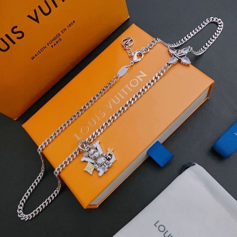 Louis Vuitton Necklaces